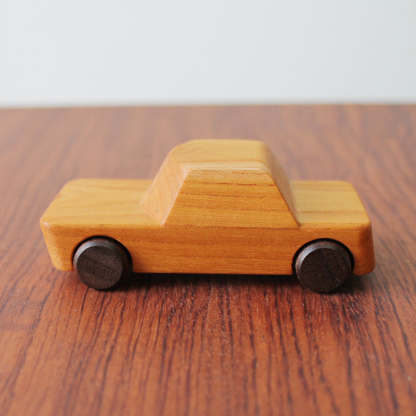 rewood-vehicle-hako
