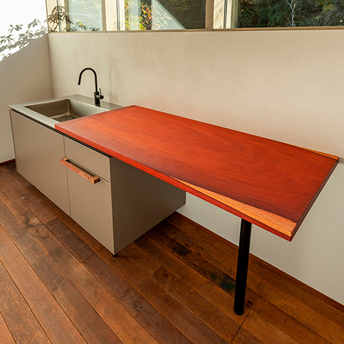 rewood-counter-kitchen-294