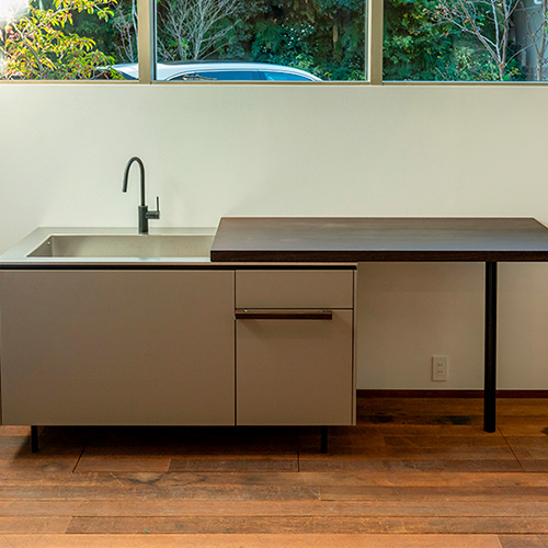 rewood-counter-kitchen-562