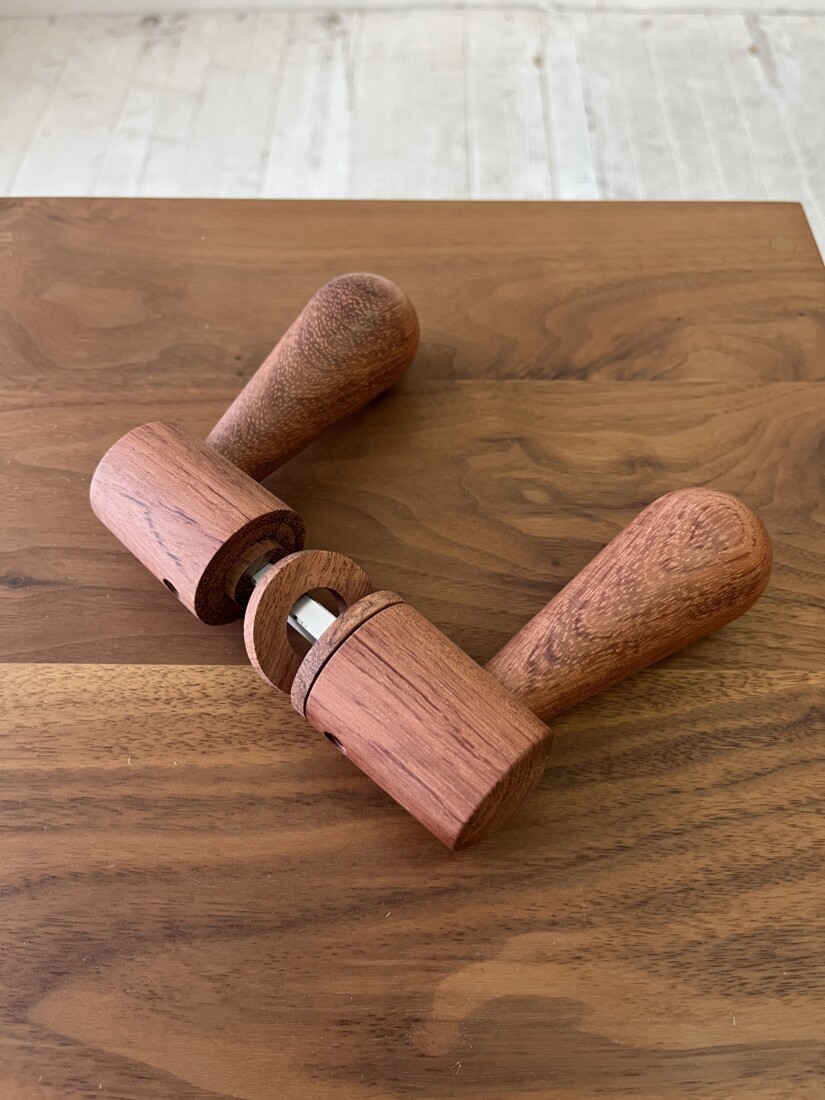 doorleverhandle　bubinga　 #05-009