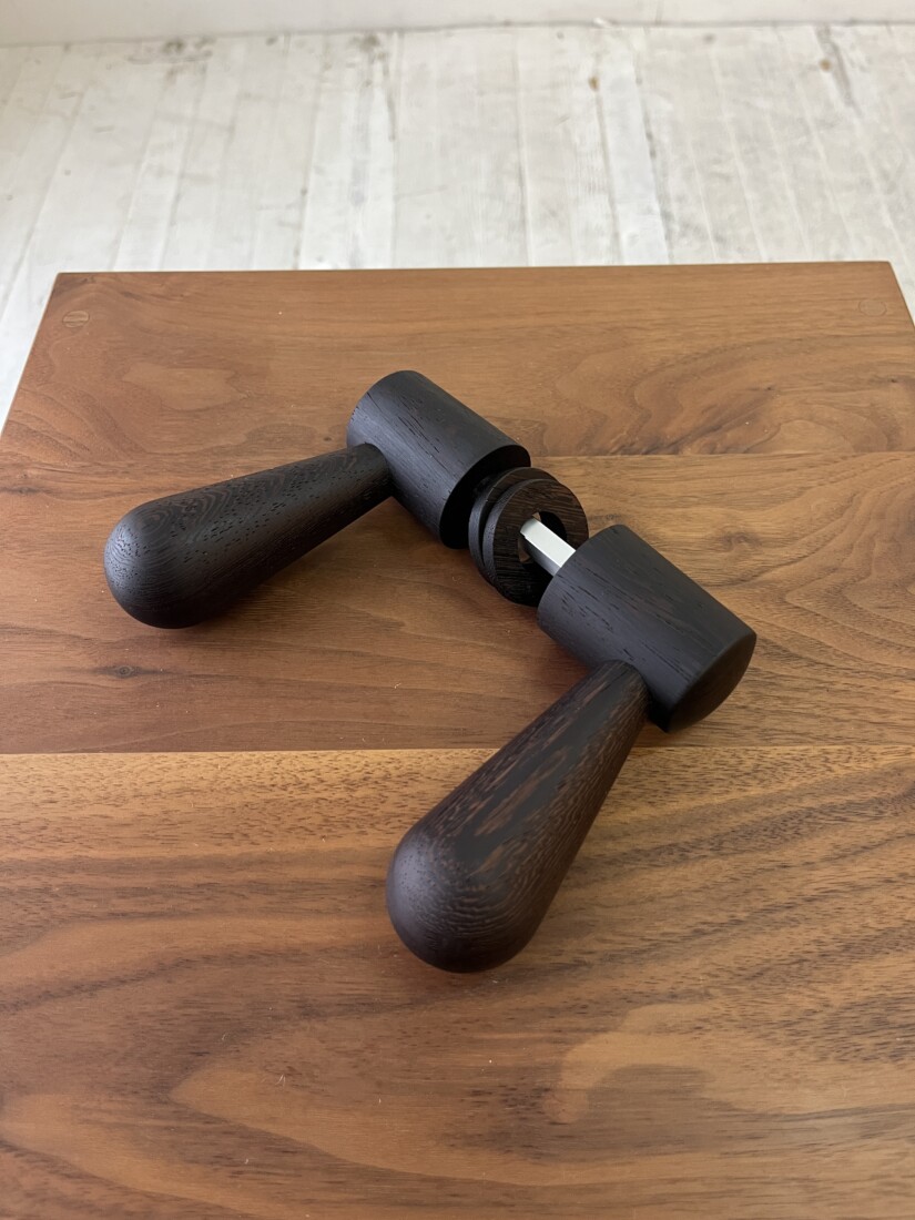 doorleverhandle　wenge　 #05-002