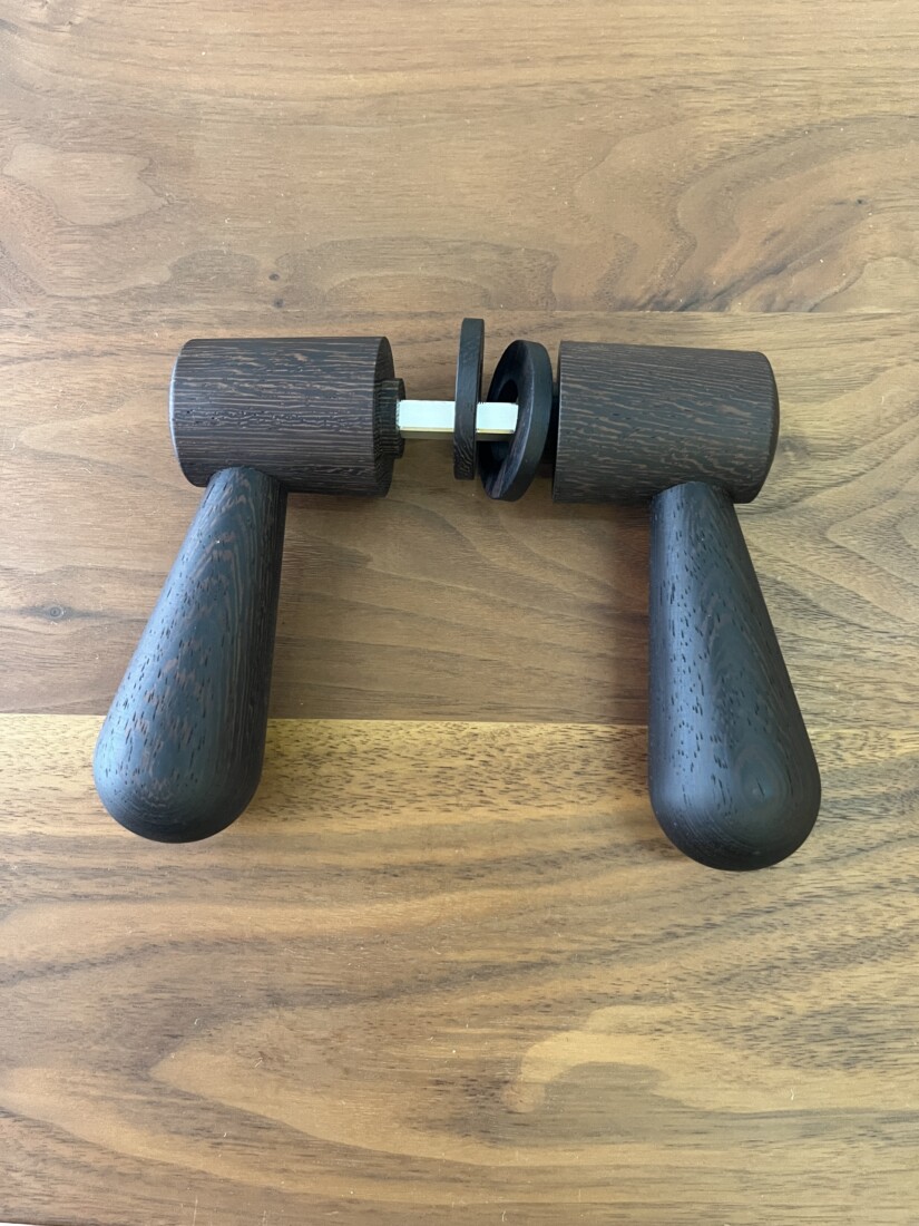 doorleverhandle　wenge　 #05-010