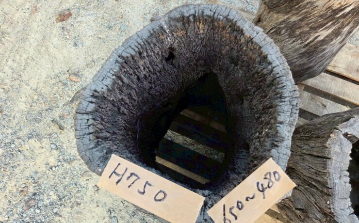 Vintage Teak ヴィンテージ  チーク材 「1000年チーク」　＃006　穴空きコブありチーク切り株