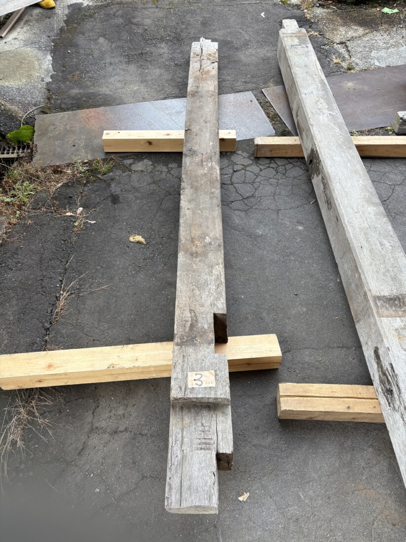 Vintage Teak ヴィンテージ  チーク材 古材 柱材　＃3 長さ3300前後