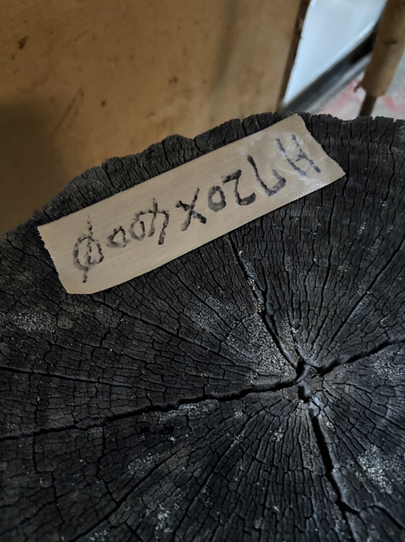 Vintage Teak ヴィンテージ  チーク材 「1000年チーク」　＃004　穴無しチーク切り株