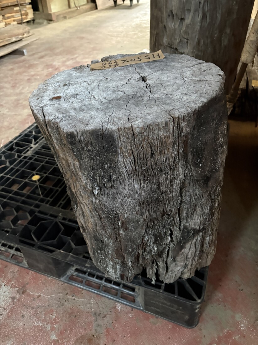 Vintage Teak ヴィンテージ  チーク材 「1000年チーク」　＃005　穴無しチーク切り株