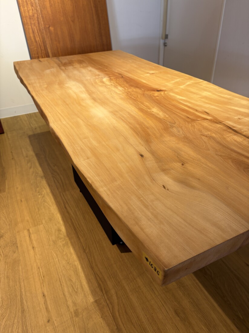 ＃1636 rewood プレミアム 栃　トチ