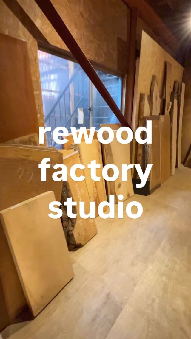 一枚板 一枚板テーブル 再生一枚板の通販 rewood | 再生した一枚 一枚板 一枚板テーブル 再生一枚板の通販 rewood | 再生した一枚